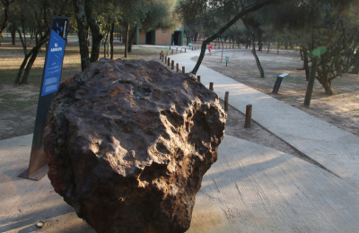 Toneladas de meteoritos chaqueños se venden por internet fuera del país