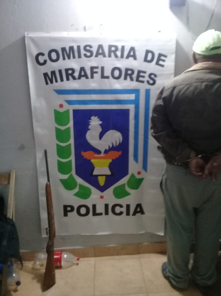 detenido Miraflores.jpg