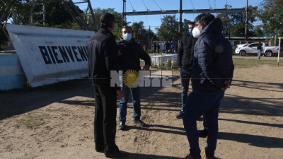 Pescadores siguen sin respuestas: se reunieron con intendentes por una solución