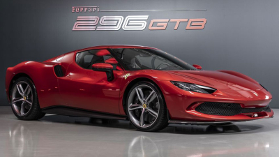 ¿Se rinde Ferrari a la electricidad?