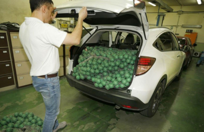 ¿Cómo se mide la capacidad de los baúles?
