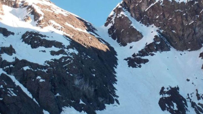Gran operativo para rescatar a tres andinistas que desaparecieron en el cerro Rincón