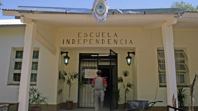 Solicitan urgente reparación edilicia de la Escuela 33