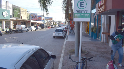 Volvió el estacionamiento medido a Sáenz Peña