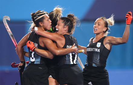 leonas2.jpg