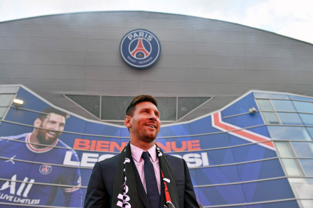Messi recibimiento 4.JPG
