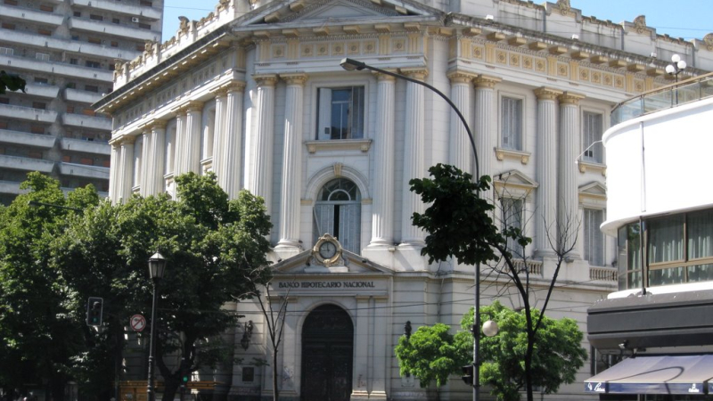 Denuncia gremial ante el Banco Central contra el presidente del Hipotecario