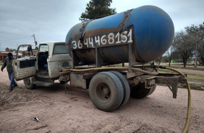 Falta de agua: el acarreo mediante camiones es la única alternativa
