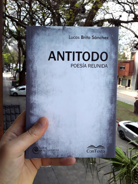 tapa antitodo.jpg