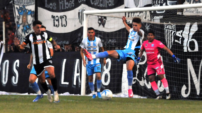 For Ever empató con el Racing cordobés