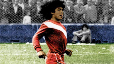A 45 años del debut de Diego Maradona en Primera
