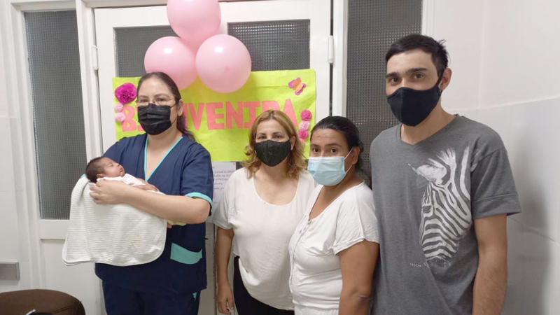 La historia de Ornella, el destacado trabajo del personal de salud pública