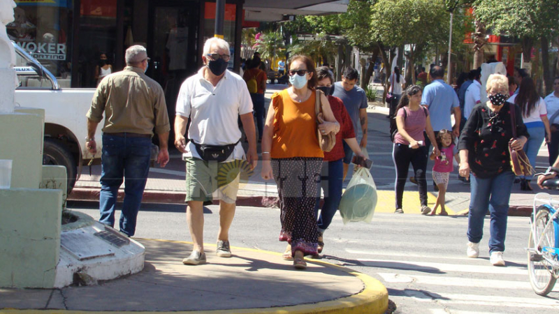 Confirmaron 20 muertes y 1.264 contagios en las últimas 24 horas