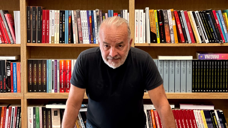 Presentación del libro "Insurgencia Educativa" de Cacho Quirós
