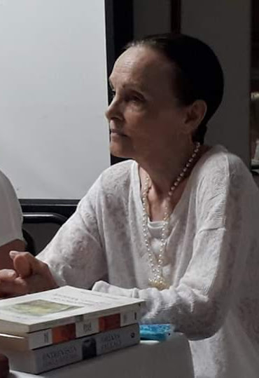 Ana María Donato.jpg