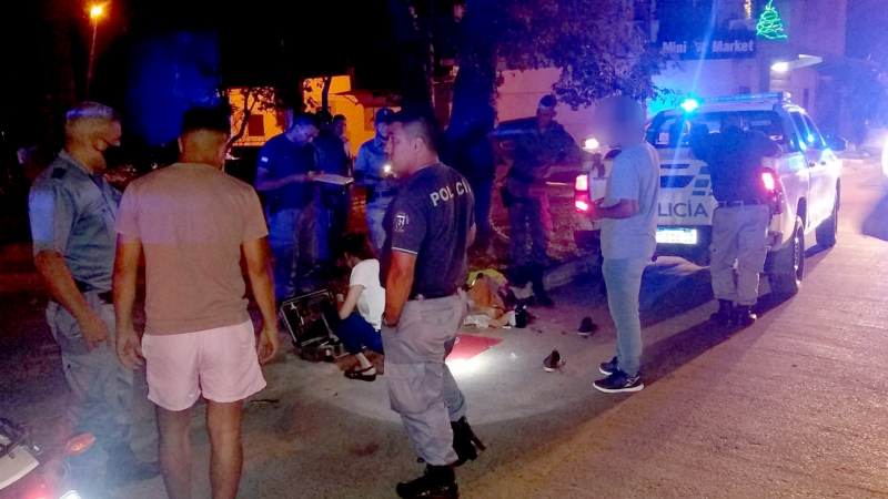 Caminaba por Sarmiento y su actitud delató sus verdaderas intenciones