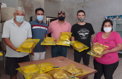 Dejan en la calle a cinco empleados de una reconocida empresa de catering