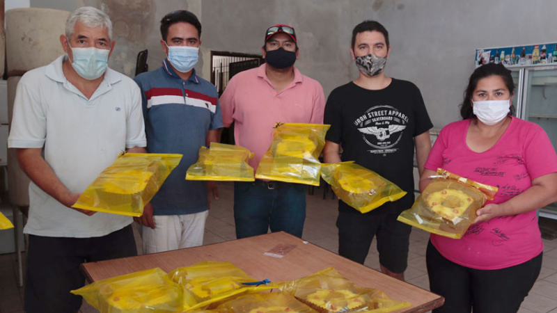 Dejan en la calle a cinco empleados de una reconocida empresa de catering