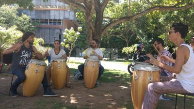 "También hay raíces negras en el chamamé"  