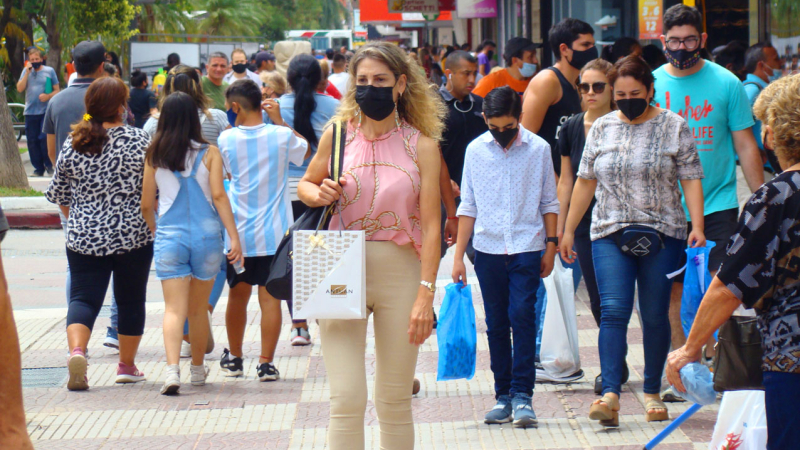 Covid-19: el gobierno avizora un descenso de casos en el corto plazo