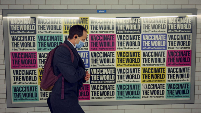Científicos británicos exigen ampliar la vacunación anticovid mundial para evitar nuevas variantes  