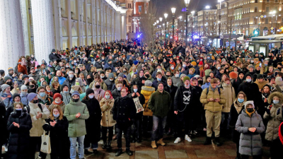 Más de mil detenidos en Rusia en protestas contra la guerra en Ucrania