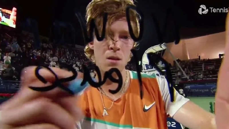 El ruso Rublev pasó a la final y pidió el fin de la guerra