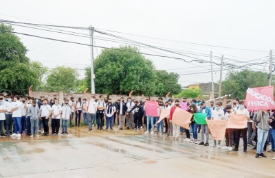 La Escuela Técnica 33 lucha por preservar su patio deportivo