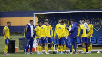 Los 11 de Boca para del debut en la Copa, con Zeballos