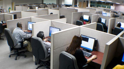 Call center y albañilería, entre los sectores de mayor demanda para crear empleo privado