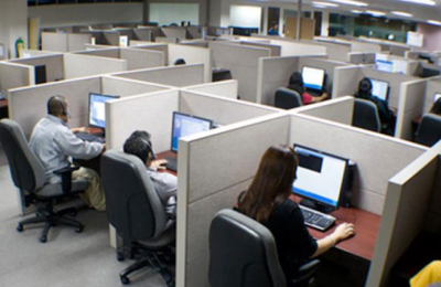 Call center y albañilería, entre los sectores de mayor demanda para crear empleo privado