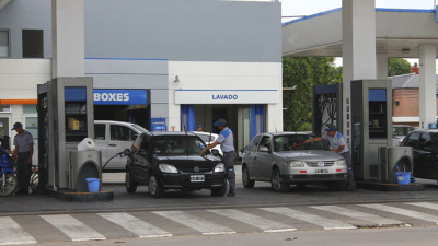 El gasoil vuelve a escasear y los cupos complican las ventas