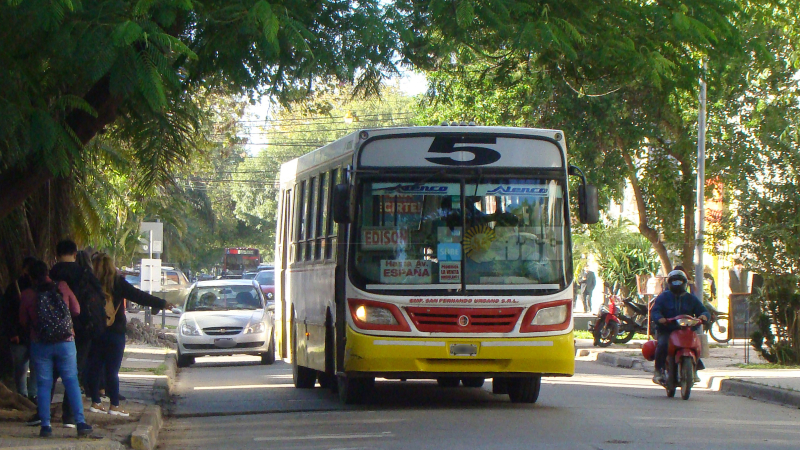 Transporte de pasajeros: no habrá paro de colectivos