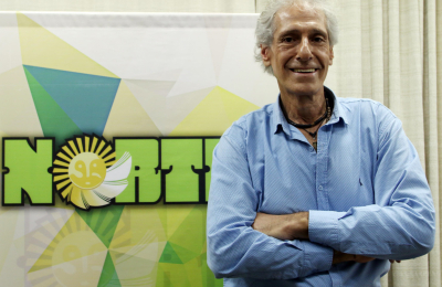 Chiche Barrionuevo en la apertura de la Bienal con homenaje a Fabriciano
