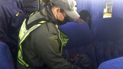 Incautan en un colectivo más de cinco kilos de marihuana