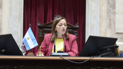 Cecilia Moreau asumió como la primera presidenta mujer de la Cámara de Diputados