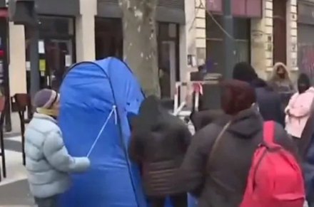 carpa-bano-piqueteros.jpg