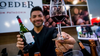Promoción especial con Tuya en Expo Vinos