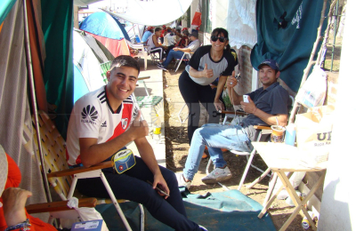 Hinchas de River abarrotados en 130 metros harán el aguante hasta el lunes 29