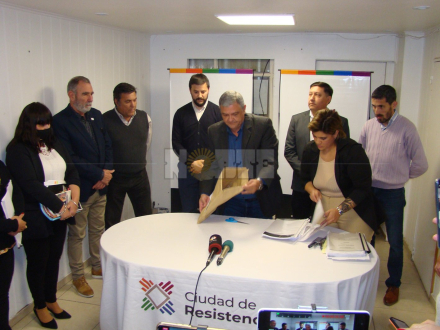 apertura de sobres urbano 1.JPG