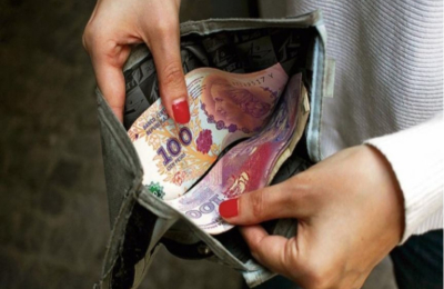 Los salarios privados crecieron en junio, pero las proyecciones no son auspiciosas