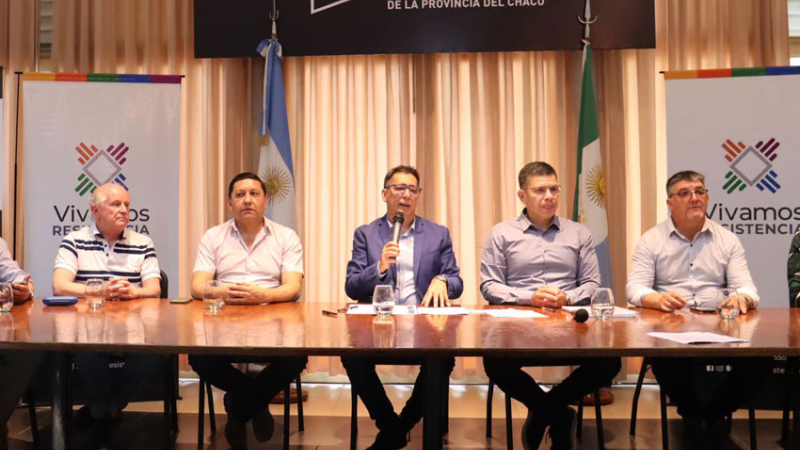 Martínez presentó el Reglamento General de Construcciones