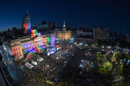 congreso-marcha-orgullo.jpg