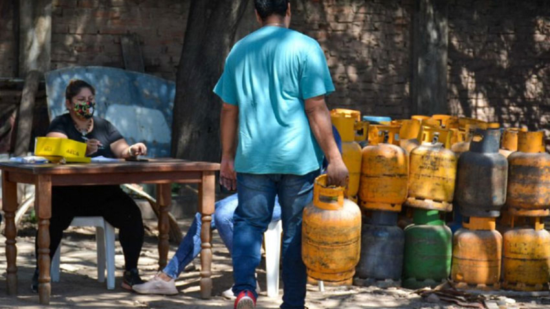 Garrafas: distribuidores alertan sobre posible faltante en el Norte