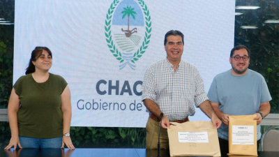 Capitanich abrió sobres para refaccionar el hospital de Du Graty