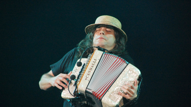 Con música y charlas, comenzó el Festival del Chamamé en Puerto Tirol