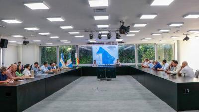 Gobierno y mesa de enlace definen medidas para atender la emergencia