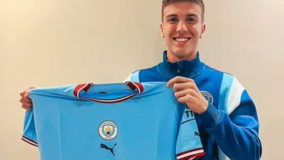 El Manchester City anunció la llegada de Máximo Perrone