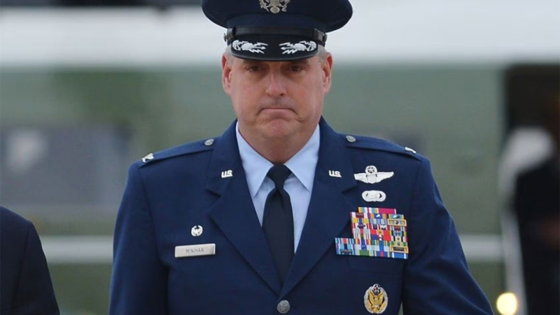General republicano advirtió que probabilidades de conflicto militar entre EEUU y China son "muy altas"