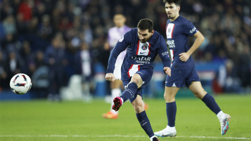 Con gol de Messi, el PSG venció al Toulouse y sigue como líder de la Ligue 1